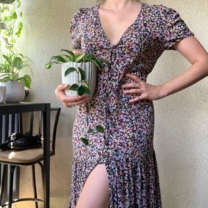 \\SOLD// Wild Fable Floral Dress
